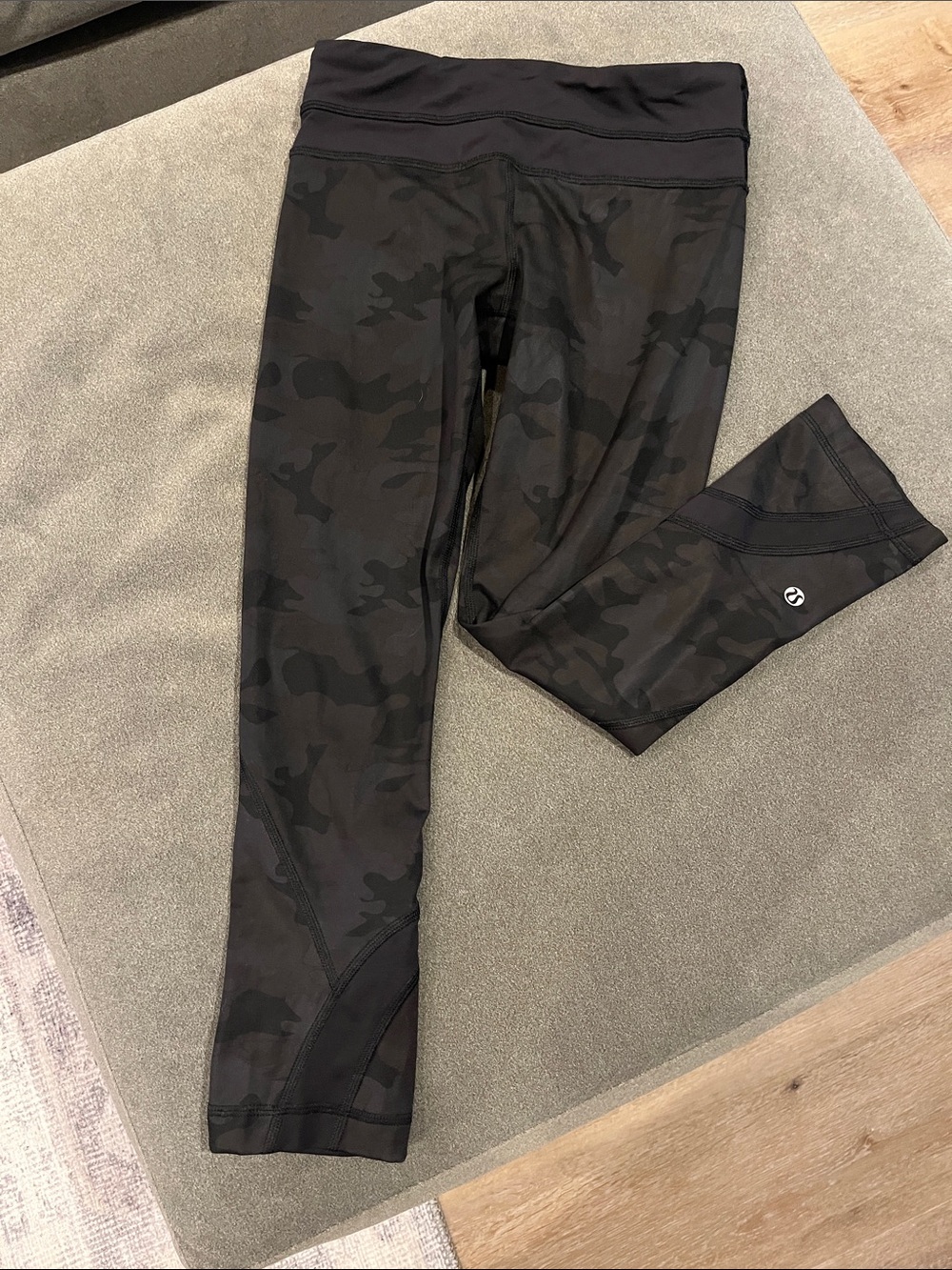 lululemon athletica Black Camo Cropped Leggings